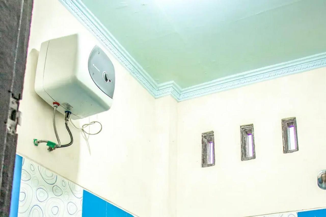Samar Wulu Guest House Syariah Mitra Reddoorz Near Ketapang Ketapang  Zimmer foto